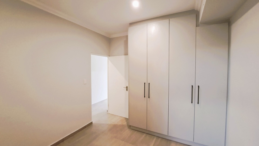 1 Bedroom Property for Sale in Table View Western Cape